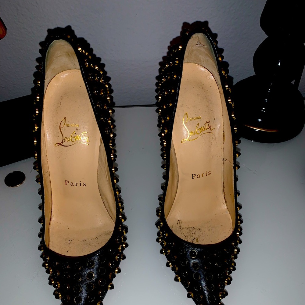 100% authentic Christian Louboutin Heels size 37